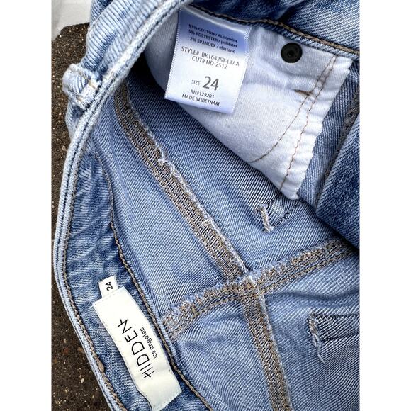Hidden high rise light distressed cropped straight jeans size 24x25.7 - Picture 4 of 4